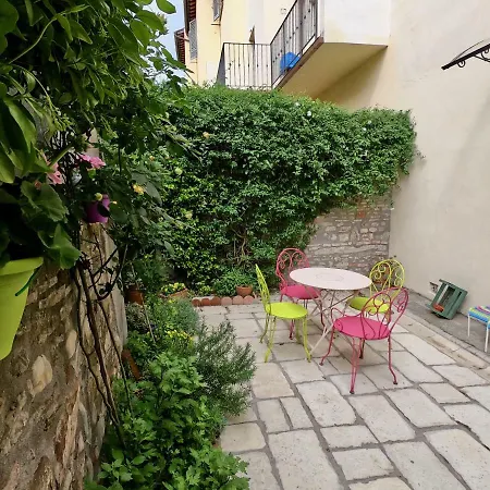 Apartament Nerli 9 *